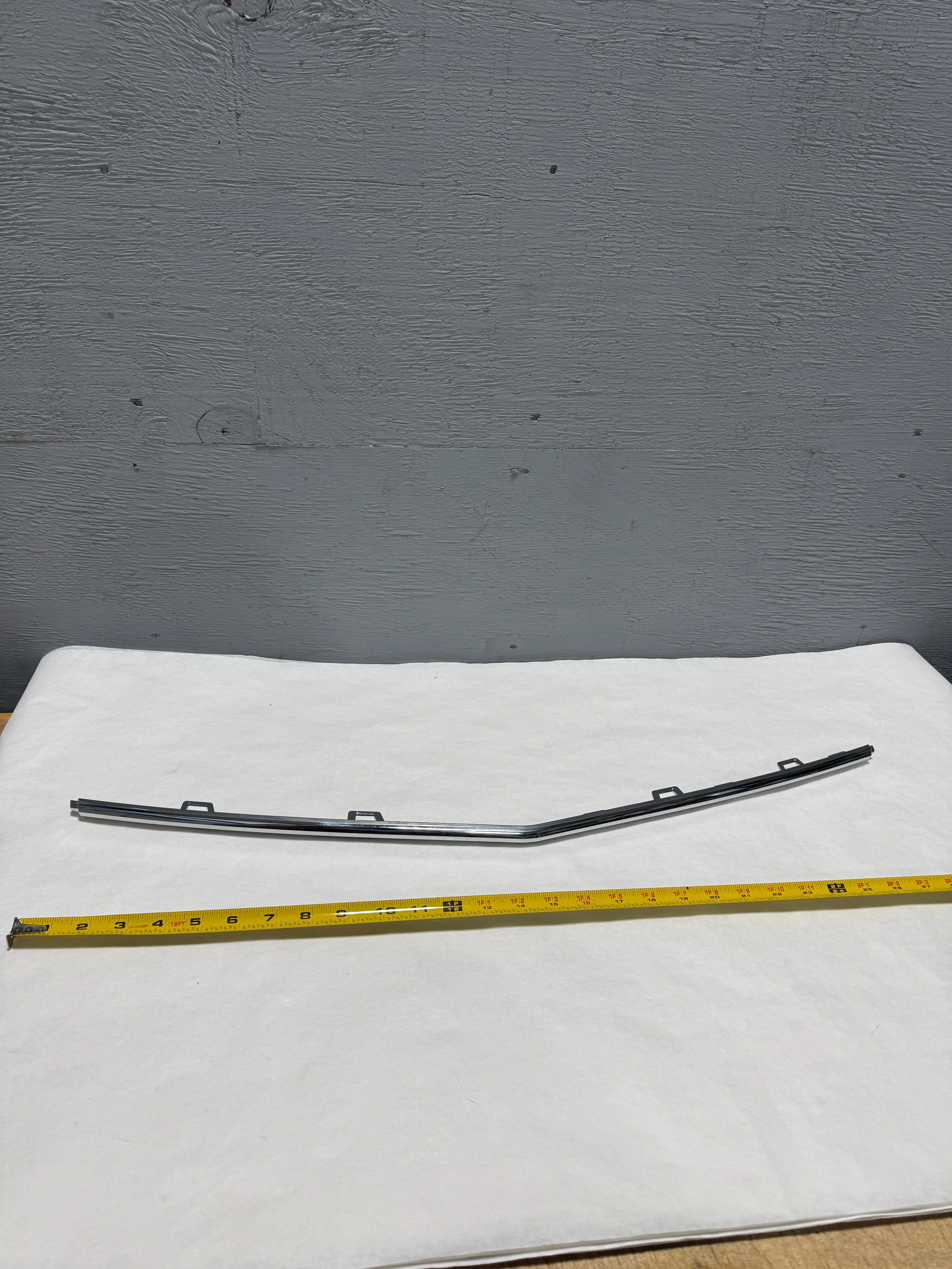 2011-2015 Lincoln MKX Chrome Front Bumper Lower Center Molding OEM