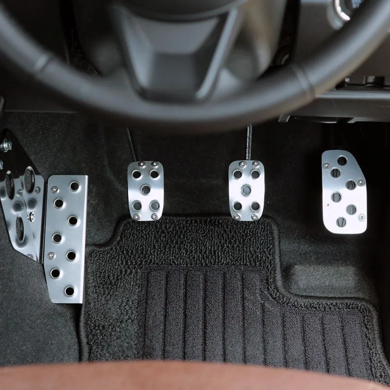 APIO Aluminium Pedal Set for Suzuki Jimny (2018 ) - Manual Transmission