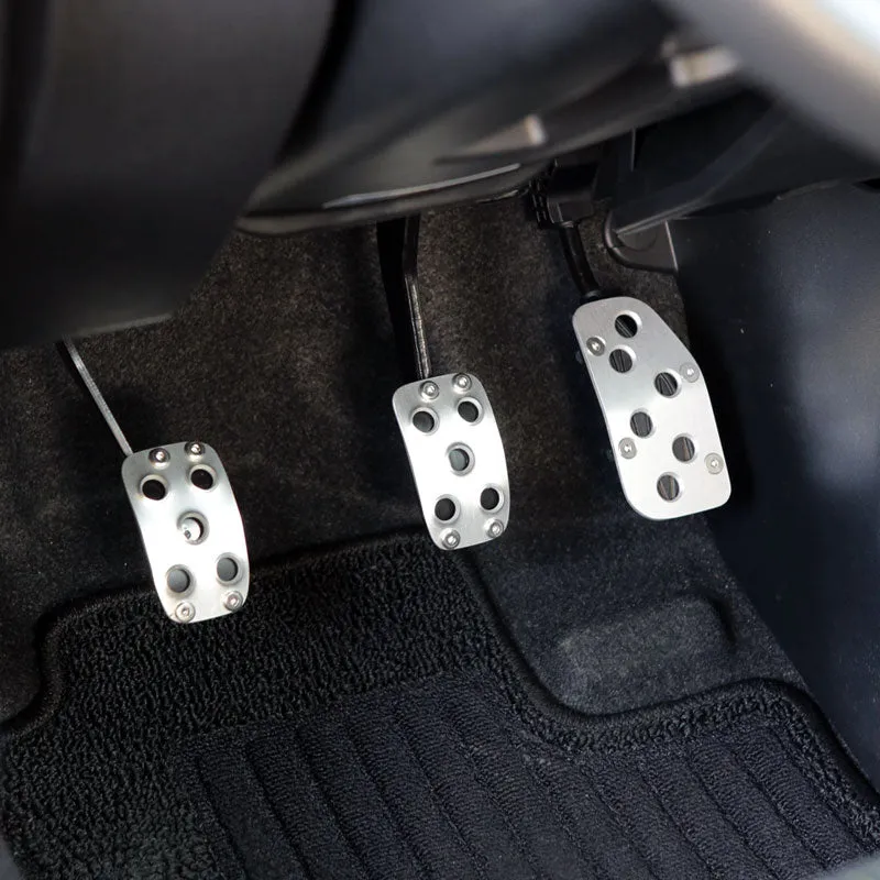 APIO Aluminium Pedal Set for Suzuki Jimny (2018 ) - Manual Transmission