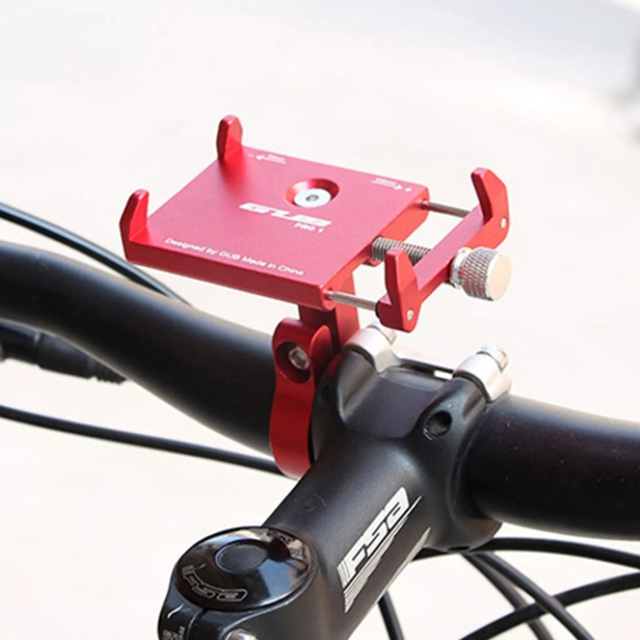 AT759 GUB PRO1 Universal aluminum bike handlebar mount - Red