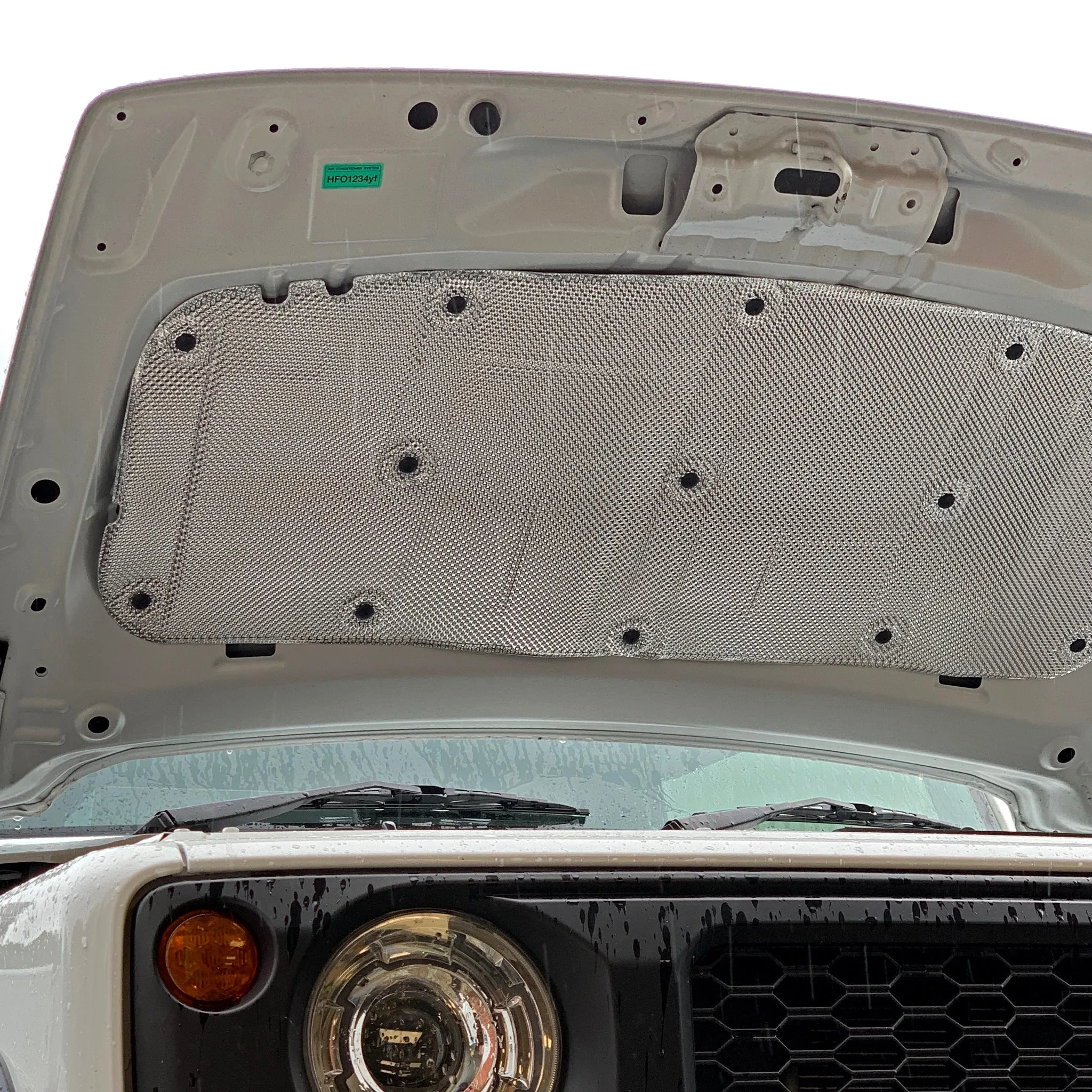 Bonnet Insulator for Suzuki Jimny (2018 )