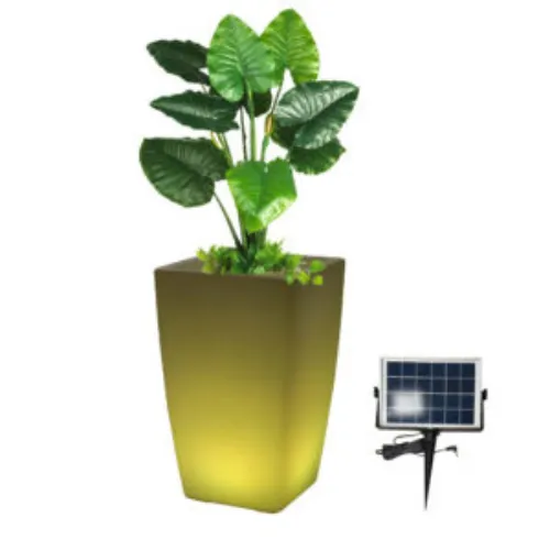 EuroTrail | Solar panel charging garden lights