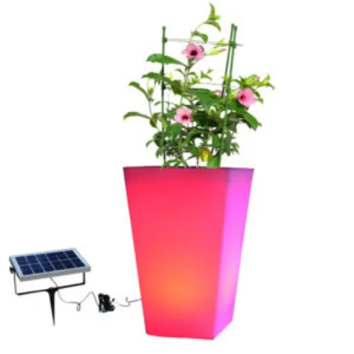 EuroTrail | Solar panel charging garden lights