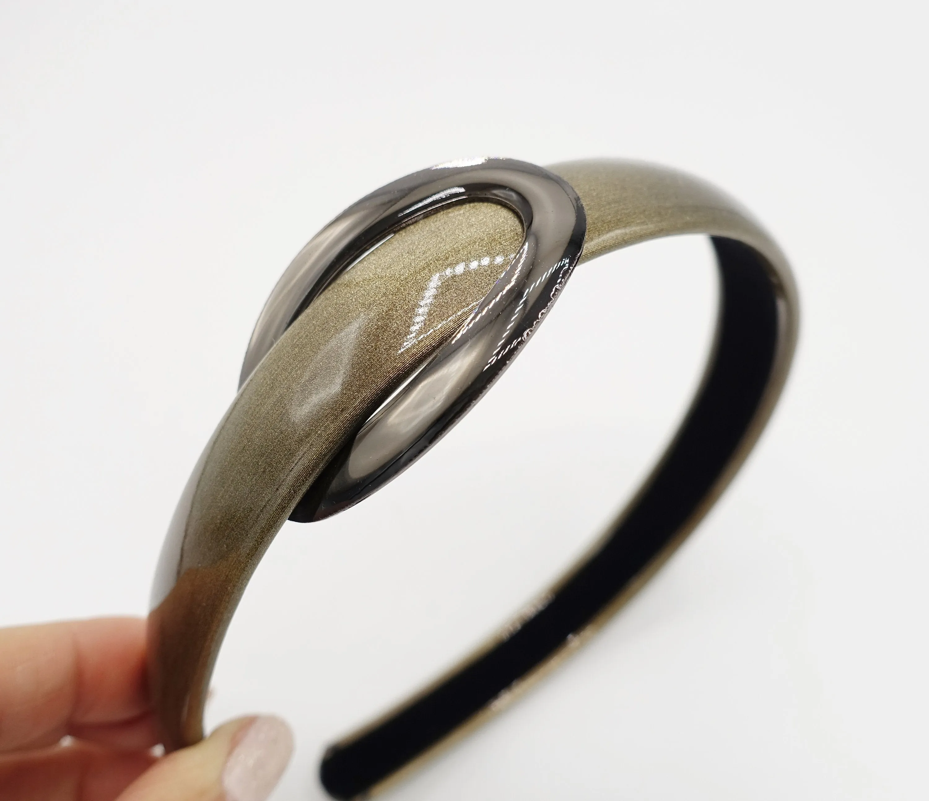 gloss coated medium fashion headband