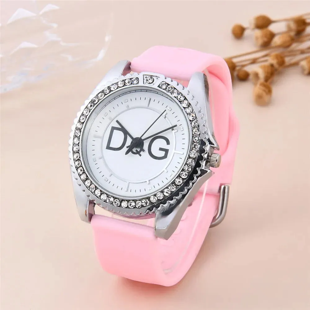 Luxury Brand DQG Women's Watch Leather Strap Rhinestone Inlay Dial Fashion Sport Quartz Watch for Women Gift Clock 2023