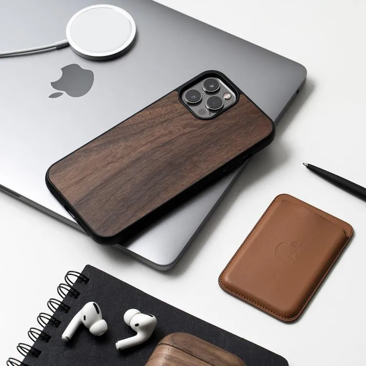 Wooden MagSafe Case for iPhone 12 Series - Oakywood